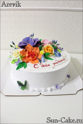 Торт с цветами. 3 кг.