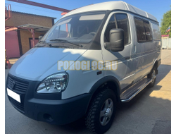 Пороги с накладным листом Папа Тюнинг d42 для ГАЗель Соболь 4х4 лифтованный