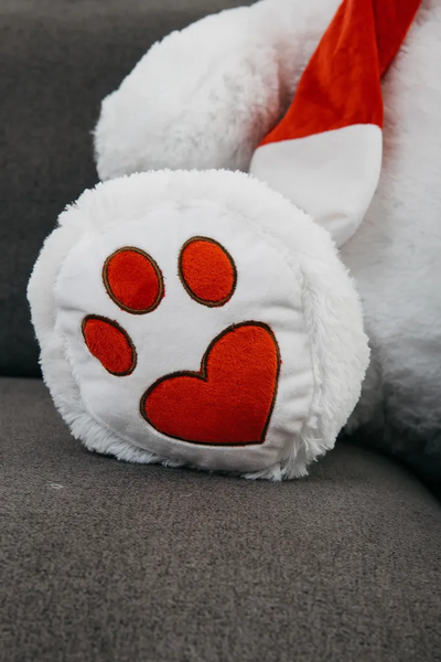 Плюшевый медведь Кельвин