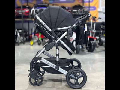Детская коляска 3 в 1 Luxmom 558 Черный