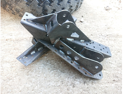 Кронштейны фолинк-подвески ( 4 link) на ниву к-кт 2шт