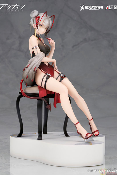 Фигурка 1/7 Дабл-ю (W Gala Night Ver.)
