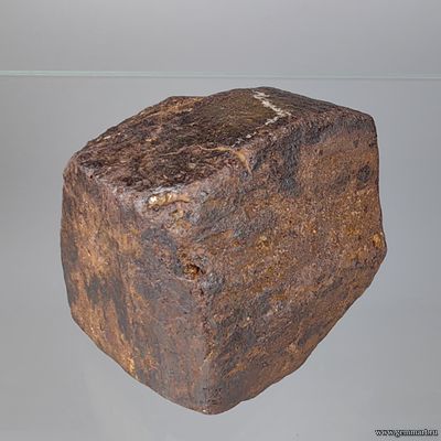 Лимонит по пириту. Южный Урал. Россия. 45*42*42мм