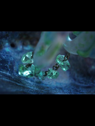 "Рыбки Хрустальной Лагуны", серьги в стиле фарфоровых украшений