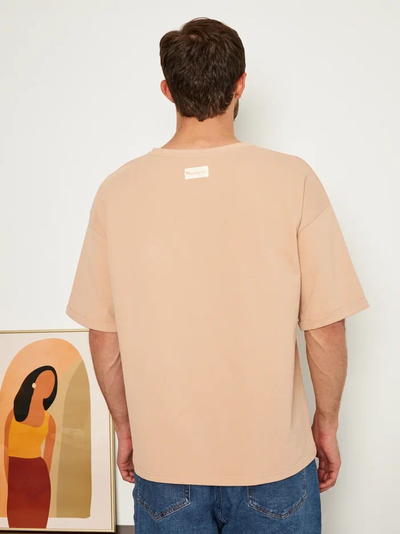 МУЖСКАЯ ФУТБОЛКА БЕЖЕВАЯ "ДАРИ"