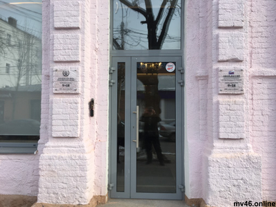 ФАСАДНАЯ ПРОЗРАЧНАЯ ТАБЛИЧКА