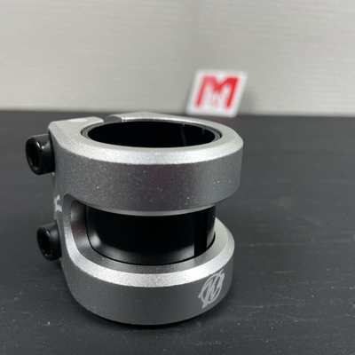 Зажим КОМЕТА HIC/IHC