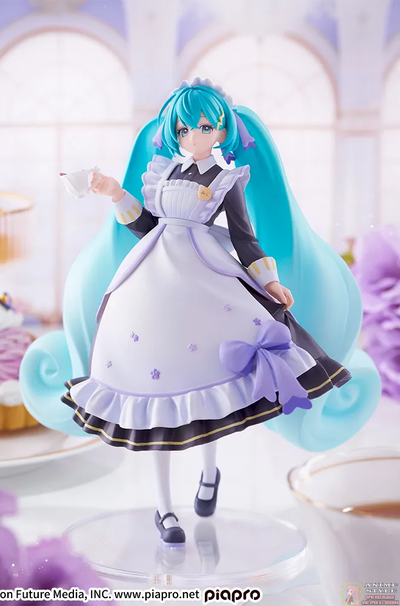 Фигурка Мику Хацунэ (Hatsune Miku Classical Maid ver.)