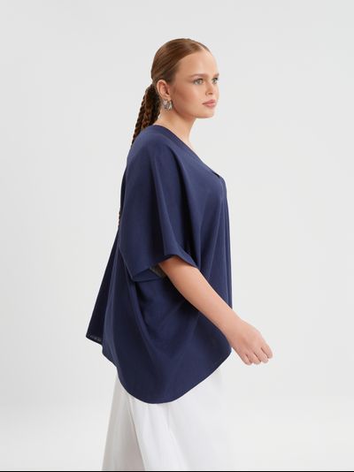 Топ свободный с угловым вырезом