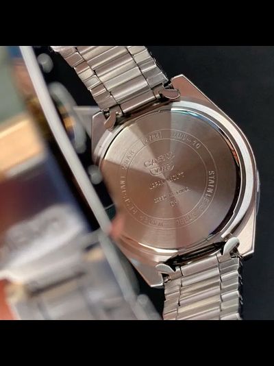 Часы Casio MDV-10D-2A1