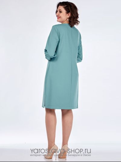 Платье прямого силуэта бирюзового цвета