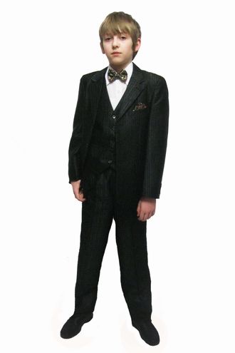 Костюм  тройка 10-12 лет