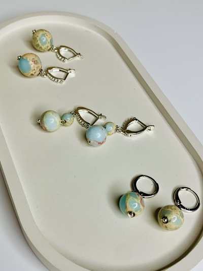 Серьги из голубого халцедона
