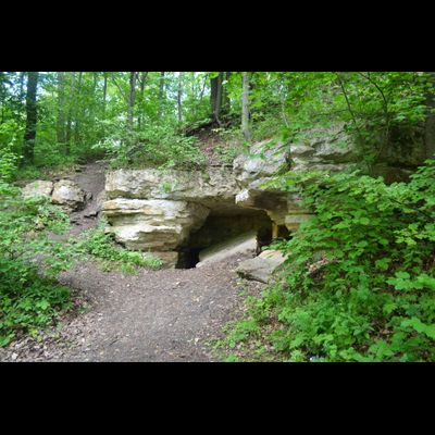 Экскурсия на теплоходе до Кольцовских пещер