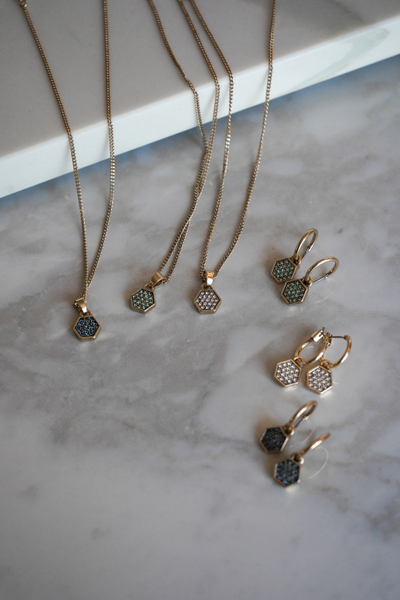 Колье с прозрачными кристаллами Swarovski, A&C (Норвегия)