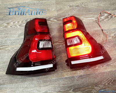 Стопы Toyota Land Cruiser Prado 150 2009-2017 стиль 2018+ с анимацией