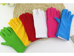 Перчатки цветные