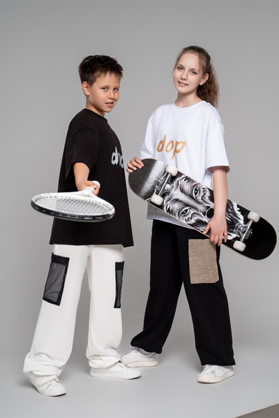 Брюки с накладными карманами из мешковины