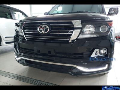 Бампер + губа MODELLISTA (V2) Toyota Land Cruiser 200 2007-2015 в стиле 2016+