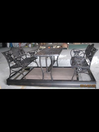 Садовые качели маятник со столом