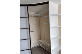 Радиусные двери-купе из систем  ARISTO