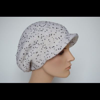 Белая вязаная кепка с пайетками Италия Vizio 6978