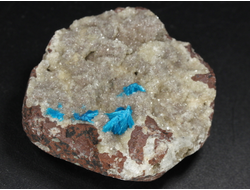 Кавансит, кристаллы на породе, Индия (44*41*20 мм, 52 г) №28637