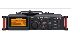 Цифровой рекордер Tascam DR-70D