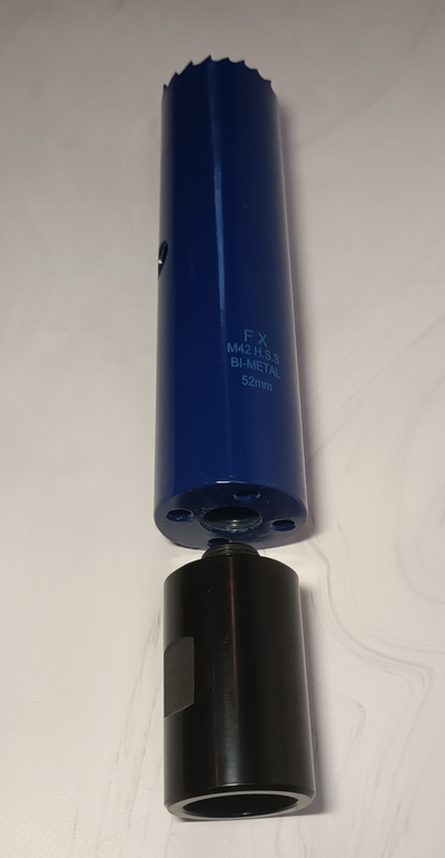 Коронка биметаллическая диаметр 52 мм глубина 200 мм + переходник на резьбу 1 1/4