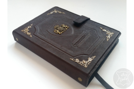 кожаный органайзер с тиснением на обложке, именной ежедневник, ежедневник на заказ