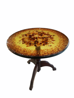 Столы с янтарем