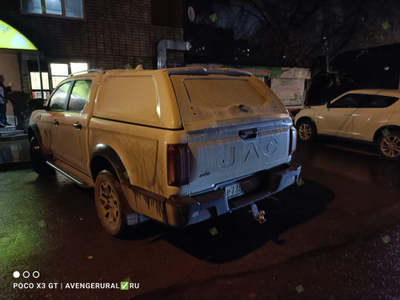 Кунг N-commerce из стекловолокна в покраске белого цвета на пикап JAC T9