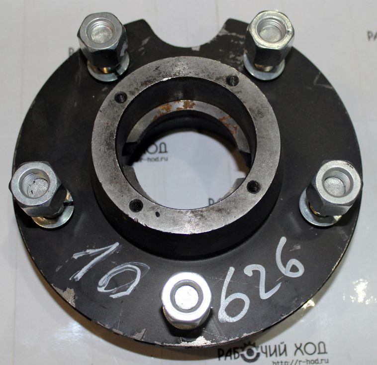 Вид спереди