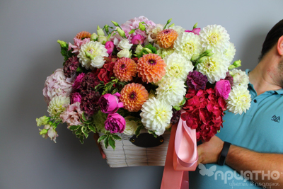 ЦВЕТОЧНАЯ КОМПОЗИЦИЯ № 165