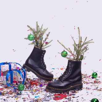 Dark grey doc martens clearance