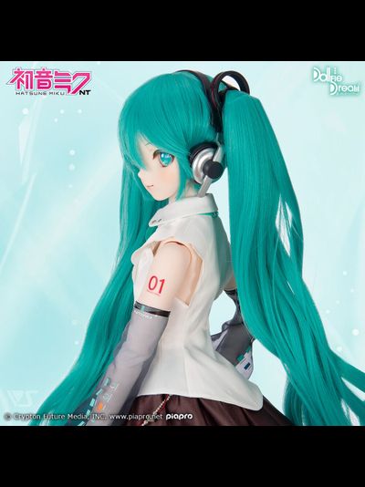 Кукла Мику Хацунэ (Dollfie Dream Hatsune Miku NT)