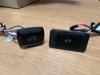 RENAULT KAPTUR  Электро подъемник крышки багажника (5-й двери)