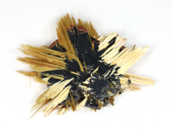 Редкость! Рутил свободного роста, сростки "звезды" золотистых игольчатых кристаллов на кристаллах гематита, Бразилия (25*21*3,5 мм, 2,3 г) №37915