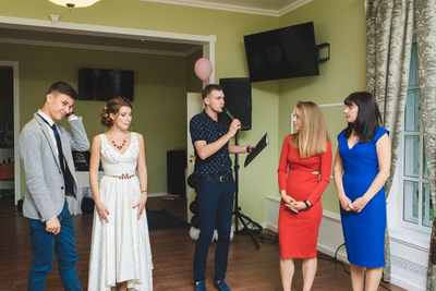 ВЕДУЩИЙ АЛЕКСЕЙ