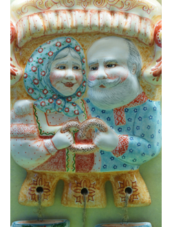 Самовар-дед и баба с калачом и подвесами