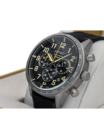 Наручные часы Seiko SSB367P1