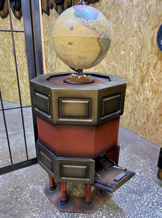 Globe