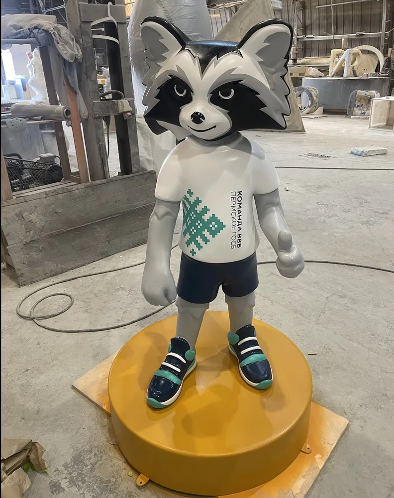 Большая 3Д фигура из пластика