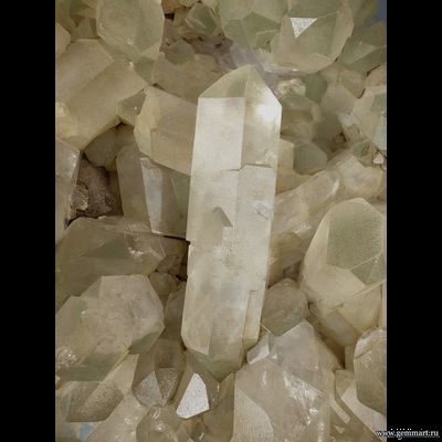 Горный хрусталь с включениями хлорита. Северная Осетия. 220*140*70мм