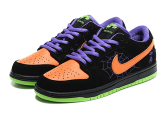 Nike sb halloween dunk low clearance