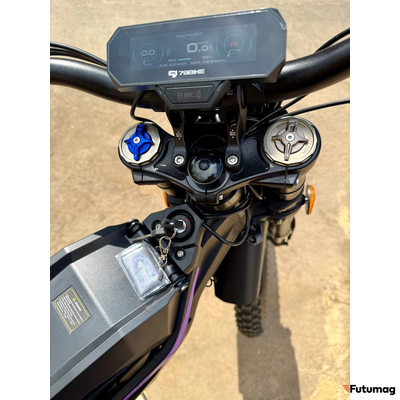 Электромотоцикл эндуро 79bike Falcon Pro пурпурный