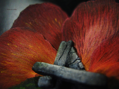 Брошь с лепестками роз "Возвращая Воспоминания", украшение в стиле готики