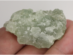 Пренит, сросток кристаллов, Мали (38*24*22 мм, 19,5 г) №36156