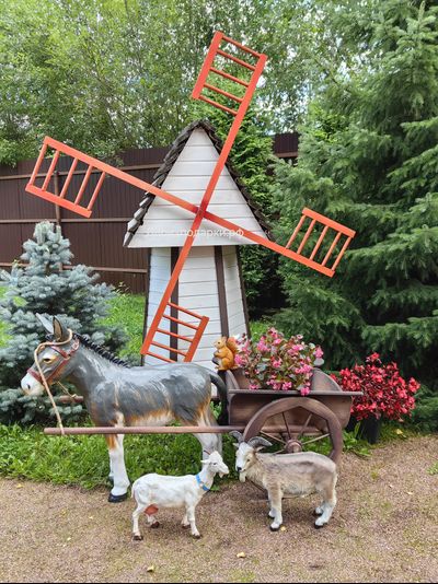 Садовая фигура ОСЛИК С ТЕЛЕЖКОЙ 98*2500см полистоун/дерево Россия ( Ослик без телеги 98*100см 11,7кг - 13940р; телега без ослика 150*60*62см - 12890р)  1,1м3  19348/016708  Экономия при покупке комплекта 2850р