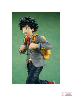 Фигурка 1/8 Изуку Мидория (Izuku Midoriya School Uniform Ver.)